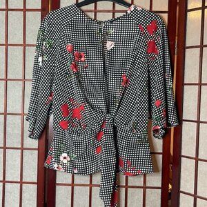 Blouse Size Small